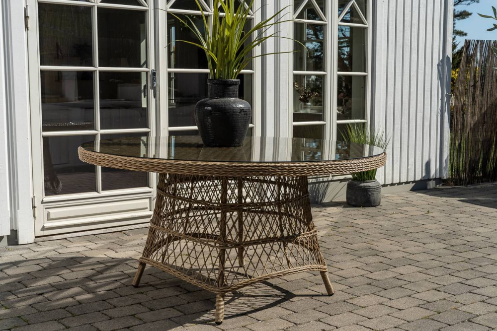 Bilde av Newport spisebord med glassplate (152 - natur)